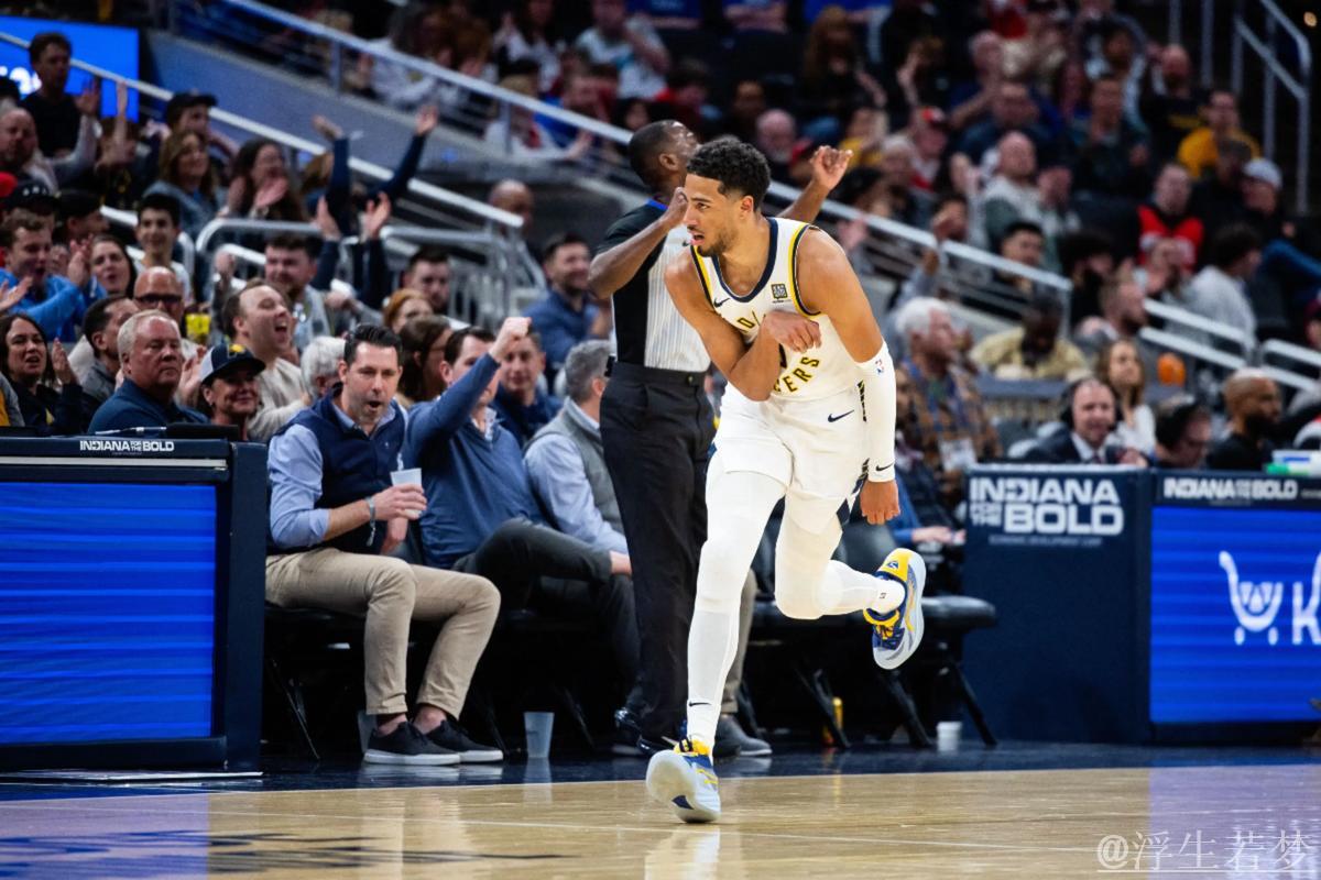 哈利伯顿面对多尔特冷静命中干拔三分