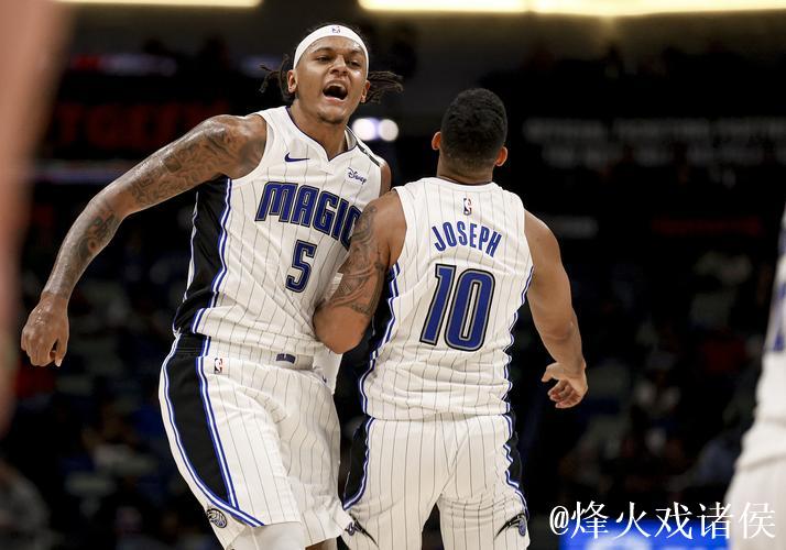 班凯罗32+9+7助魔术击败活塞终结5连败 黄蜂力克鹈鹕